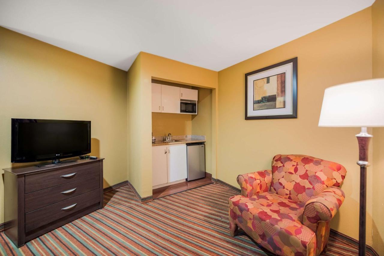 Surestay Hotel By Best Western Mt Pleasant Mount Pleasant Esterno foto
