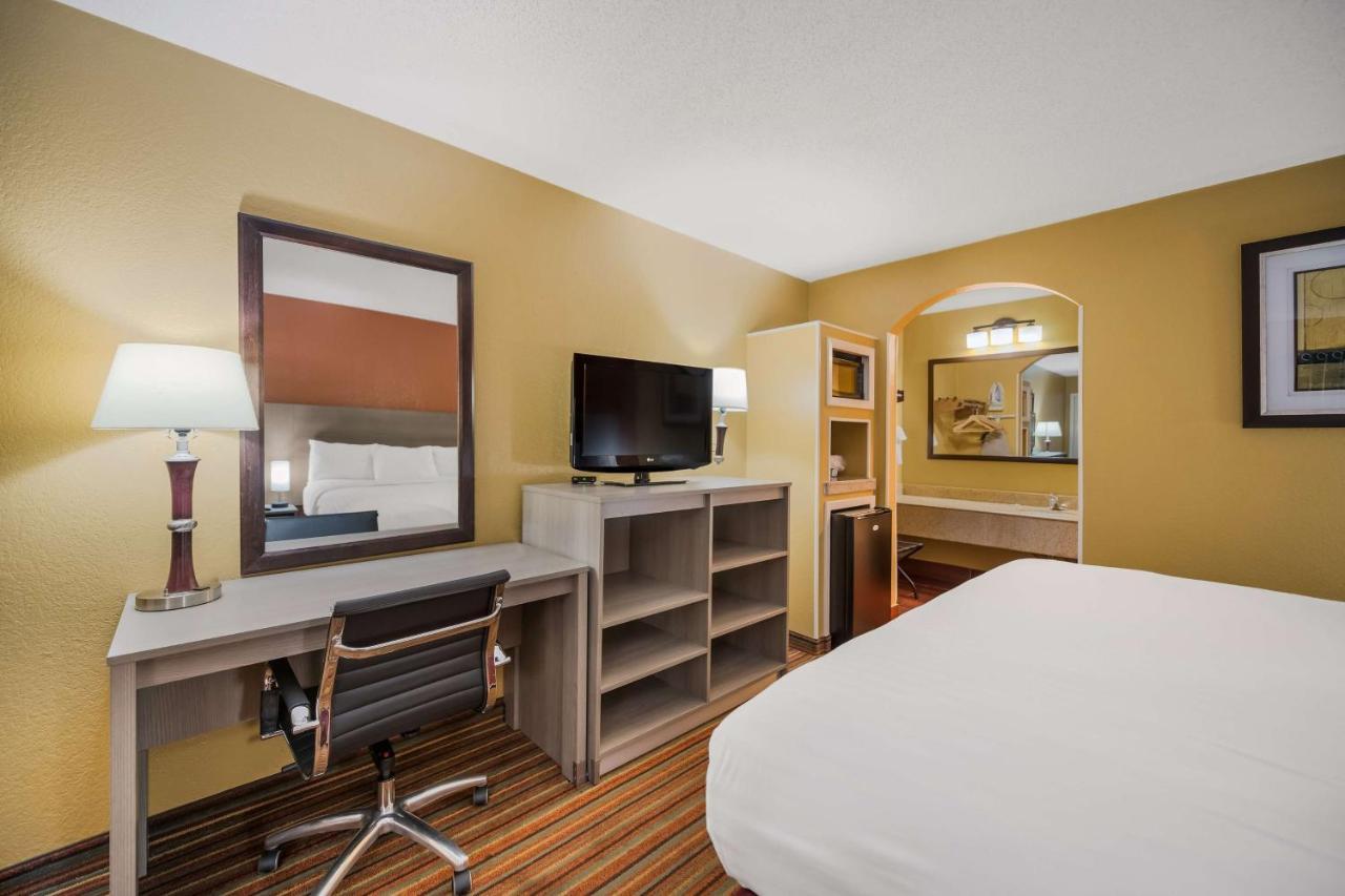 Surestay Hotel By Best Western Mt Pleasant Mount Pleasant Esterno foto